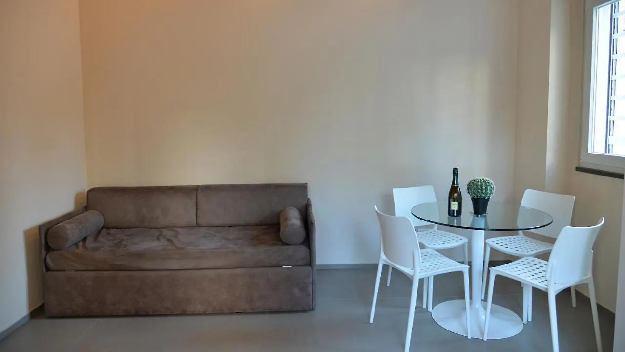 バーリ Loft Del Parco By Go4Seaヴィラ 0*,